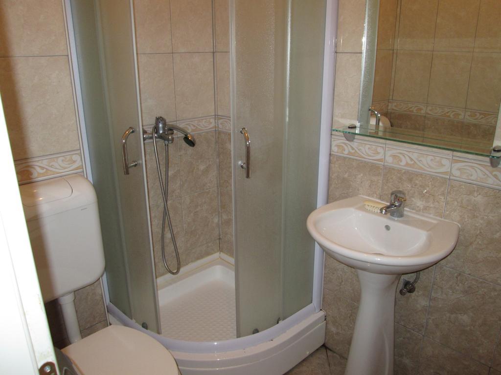 Tatjana'S Apartments Ohrid Chambre photo